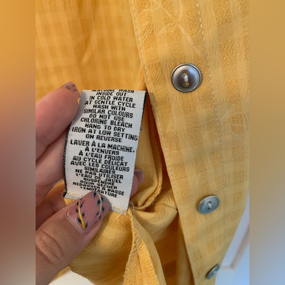 Yellow blouse - Picture 5 of 10